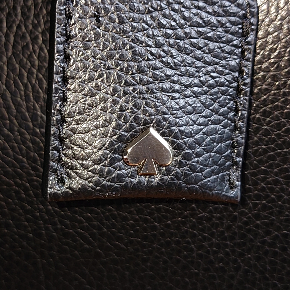 EUC Kate Spade purse & full wallet. - Picture 5 of 8